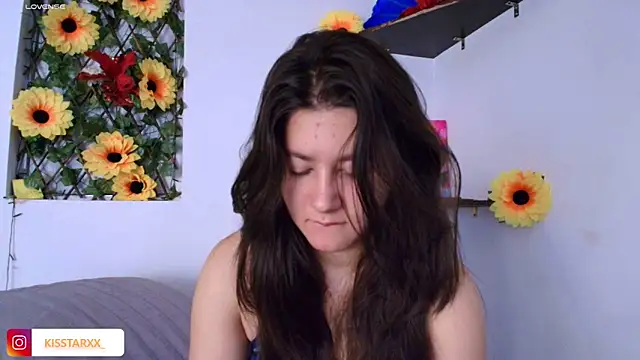 Snapshot of kisstarxxx chatting on 21, 2, 2026 kisstarxxx online show from 21, 2, 2026
