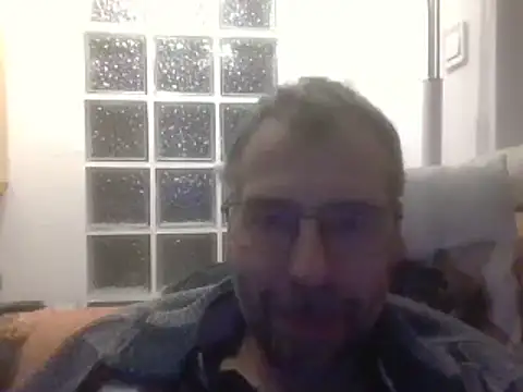 Snapshot of ptitcanard60600 chatting on 4, 2, 2025 ptitcanard60600 online show from 4, 2, 2025