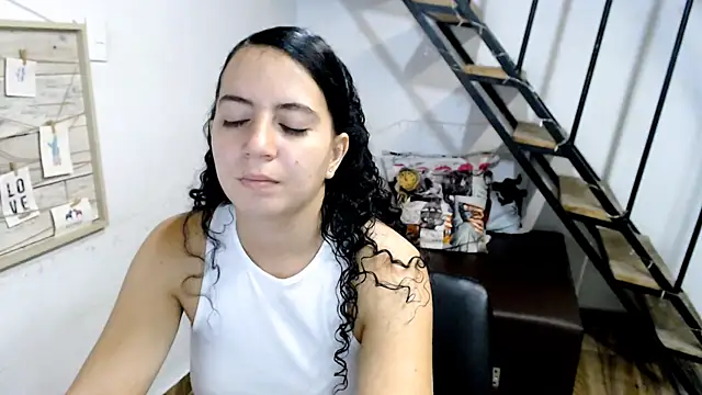 samantha baby  online show from 12, 3, 2025