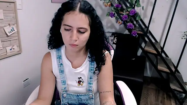 Snapshot of samantha_baby_ chatting on 5, 2, 2026 samantha baby online show from 5, 2, 2026