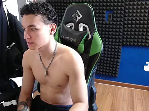 Curly Angel24 online show from 27, 2, 2026