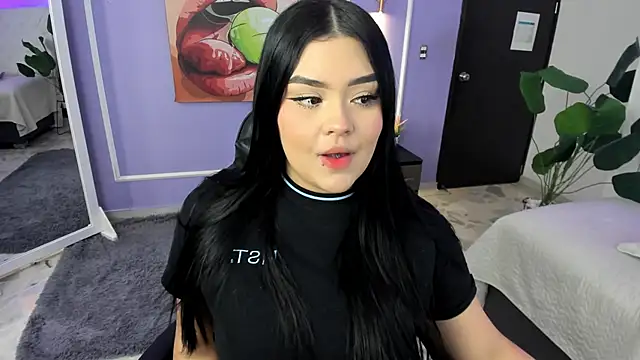 martinasaez online show from 13, 11, 2025