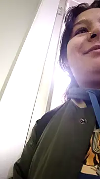 Charis 21 online show from 9, 11, 2025