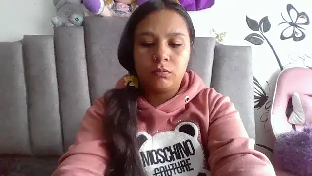 Charis 21 online show from 14, 4, 2026