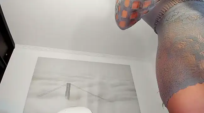 Apotheosis01 online show from 5, 1, 2025