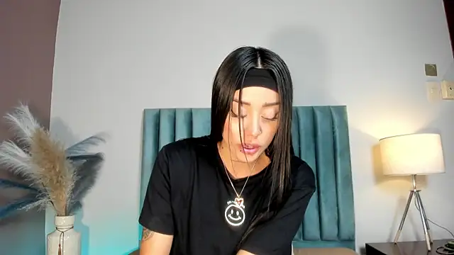 Snapshot of NoraDasilva chatting on 23, 2, 2026 NoraDasilva online show from 23, 2, 2026