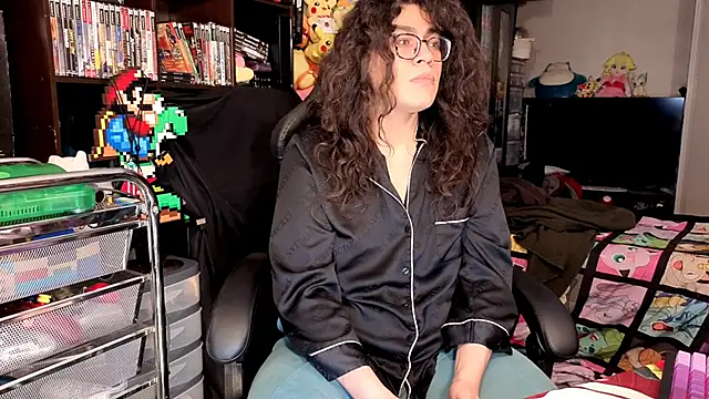 ShinyCherub online show from 18, 4, 2026