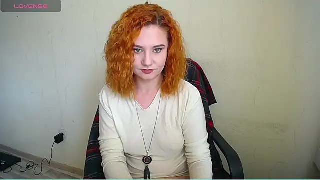 Snapshot of RedHeadSTARx chatting on 28, 2, 2025 RedHeadSTARx online show from 28, 2, 2025