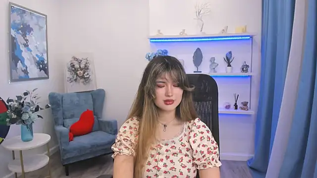 AnneTLi online show from 19, 4, 2026