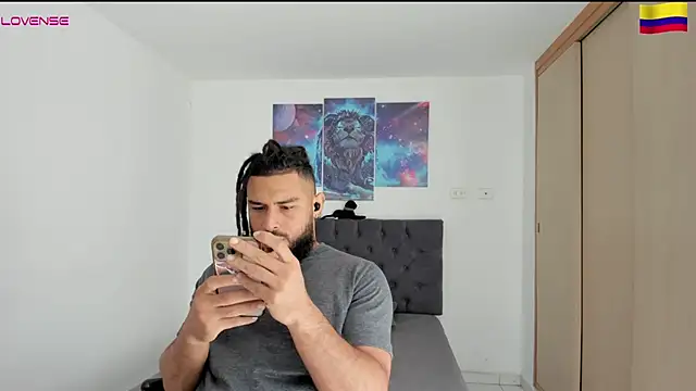 Louis marley   online show from 29, 12, 2024