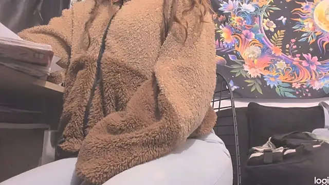 MYFAVOURITESTRAGER online show from 13, 3, 2025