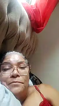 Delicy1 online show from 4, 1, 2025