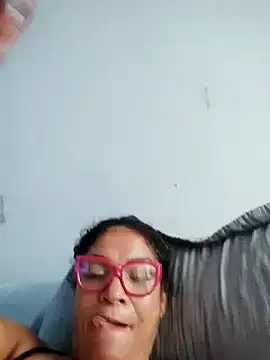 Delicy1 online show from 12, 1, 2025