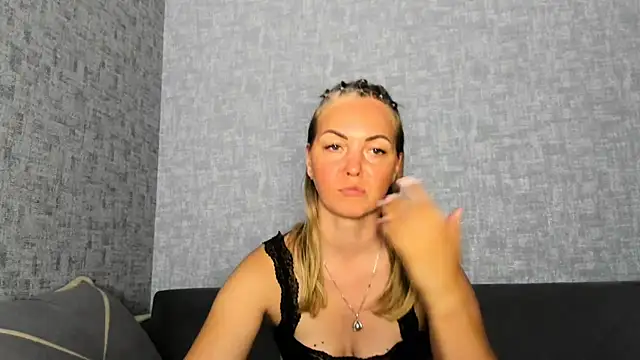 iam Venus online show from 15, 7, 2026