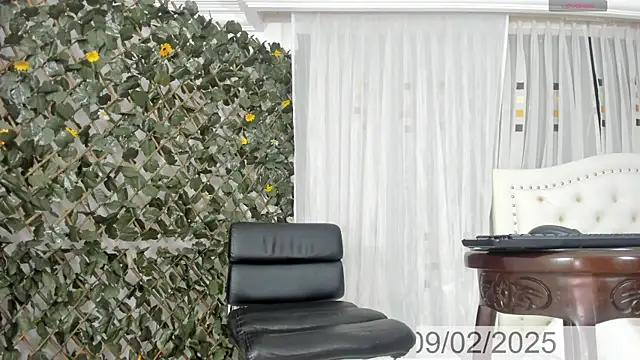 Snapshot of BunnyHotsx chatting on 11, 2, 2025 BunnyHotsx online show from 11, 2, 2025