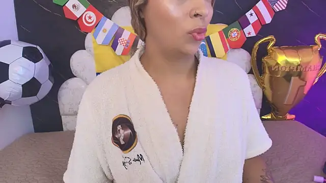  MiaBrown  online show from 10, 7, 2026