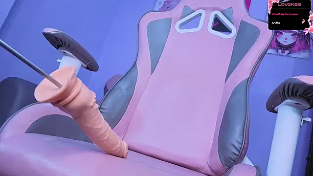 bella-lana2000 online show from 11, 9, 2025