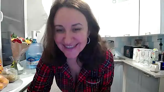 DonnaMagdalena online show from 1, 1, 2025