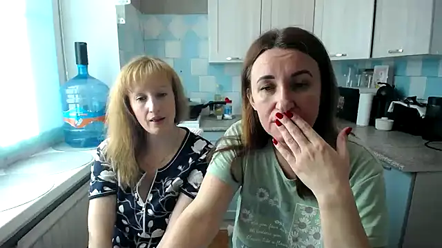 DonnaMagdalena online show from 30, 9, 2025