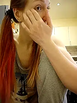  Sweet Love  online show from 22, 12, 2025