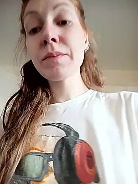  Sweet Love  online show from 4, 2, 2026