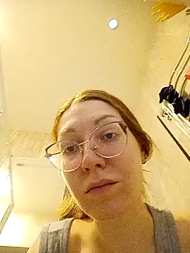  Sweet Love  online show from 13, 3, 2026