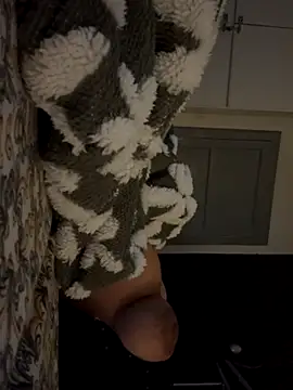 Snapshot of manuelala chatting on 8, 12, 2024 manuelala online show from 8, 12, 2024