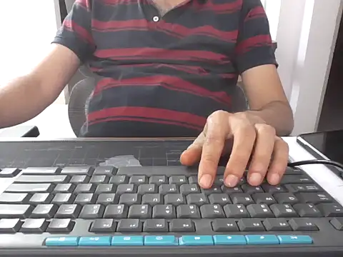 Snapshot of mrose8080 chatting on 6, 2, 2026 mrose8080 online show from 6, 2, 2026