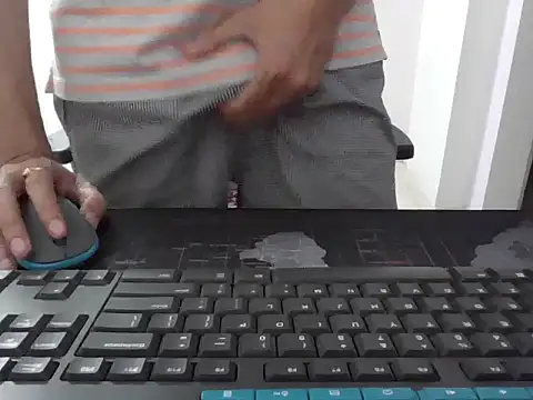 Snapshot of mrose8080 chatting on 20, 2, 2026 mrose8080 online show from 20, 2, 2026