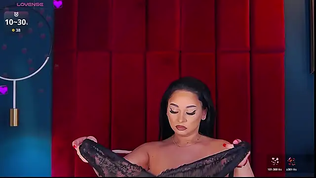 MadyLuxxx online show from 13, 12, 2025