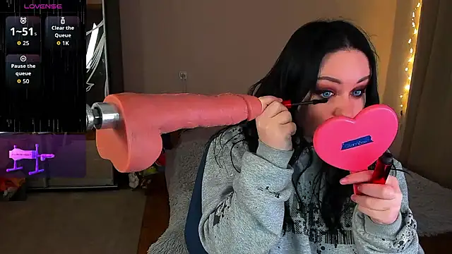 Cherry  Girl online show from 13, 1, 2026