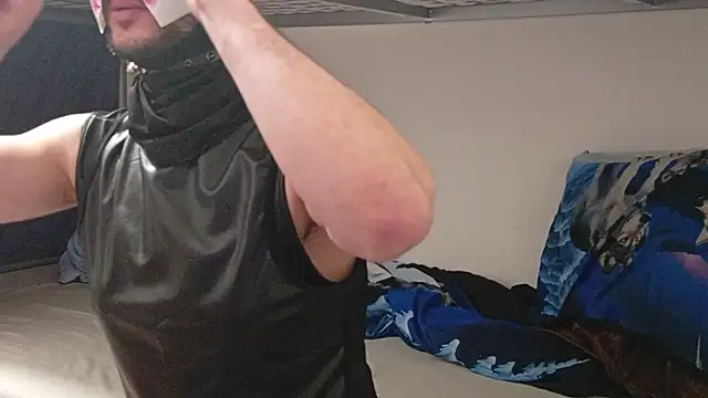 WichyHOT Latex online show from 1, 2, 2026