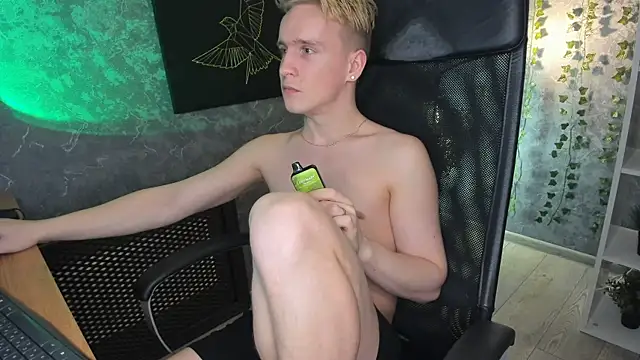 Snapshot of AlexxSweet chatting on 18, 1, 2025 AlexxSweet online show from 18, 1, 2025