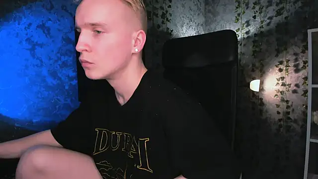 Snapshot of AlexxSweet chatting on 3, 2, 2025 AlexxSweet online show from 3, 2, 2025