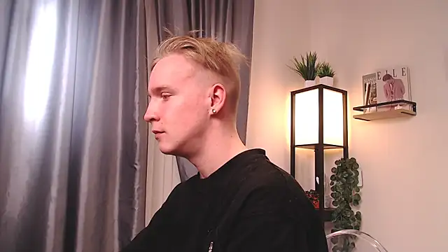 Snapshot of AlexxSweet chatting on 26, 4, 2026 AlexxSweet online show from 26, 4, 2026