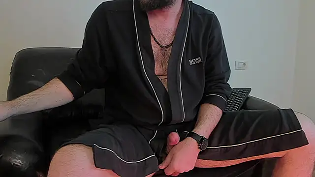 Snapshot of KingMalcom chatting on 22, 2, 2025 KingMalcom online show from 22, 2, 2025