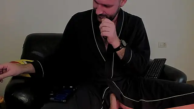 KingMalcom online show from 20, 10, 2025