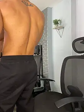 ARON TAYLER01 online show from 13, 2, 2025