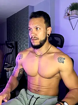 ARON TAYLER01 online show from 11, 11, 2025