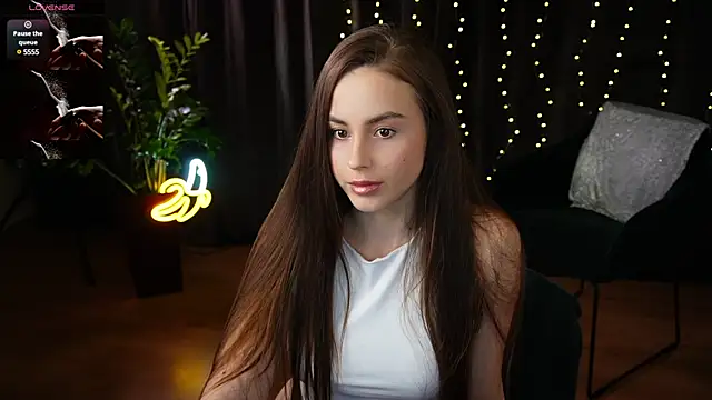 Snapshot of Elice_Dream chatting on 11, 2, 2025 Elice Dream online show from 11, 2, 2025