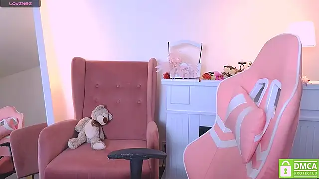 Grace and  Jacob online show from 1, 2, 2025