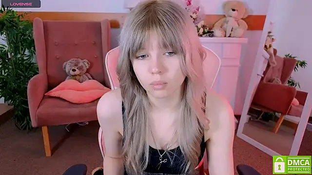 Grace and  Jacob online show from 19, 12, 2025