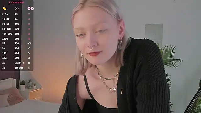 Snapshot of _Rude_Girl_ chatting on 22, 2, 2025 Rude Girl online show from 22, 2, 2025