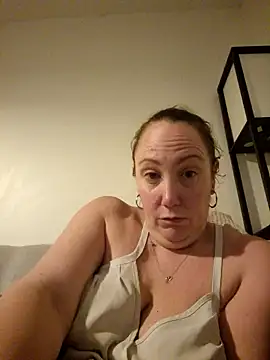 Snapshot of Wisie_Cutie chatting on 14, 12, 2024 Wisie Cutie online show from 14, 12, 2024