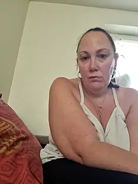 Snapshot of Wisie_Cutie chatting on 8, 3, 2025 Wisie Cutie online show from 8, 3, 2025