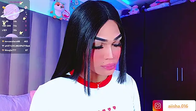 AiishaRose online show from 2, 1, 2025