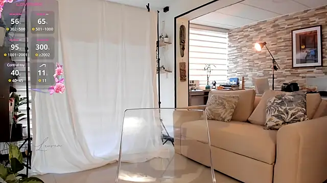 sara-lauren online show from 5, 3, 2025