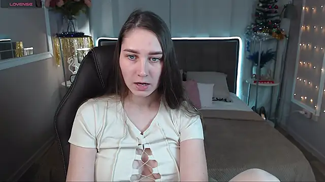 MollyBrams online show from 7, 12, 2024