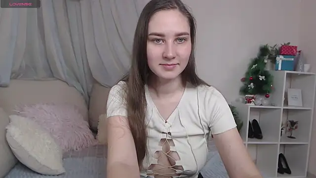 MollyBrams online show from 8, 12, 2024