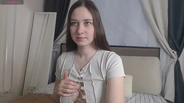 MollyBrams online show from 2, 2, 2025